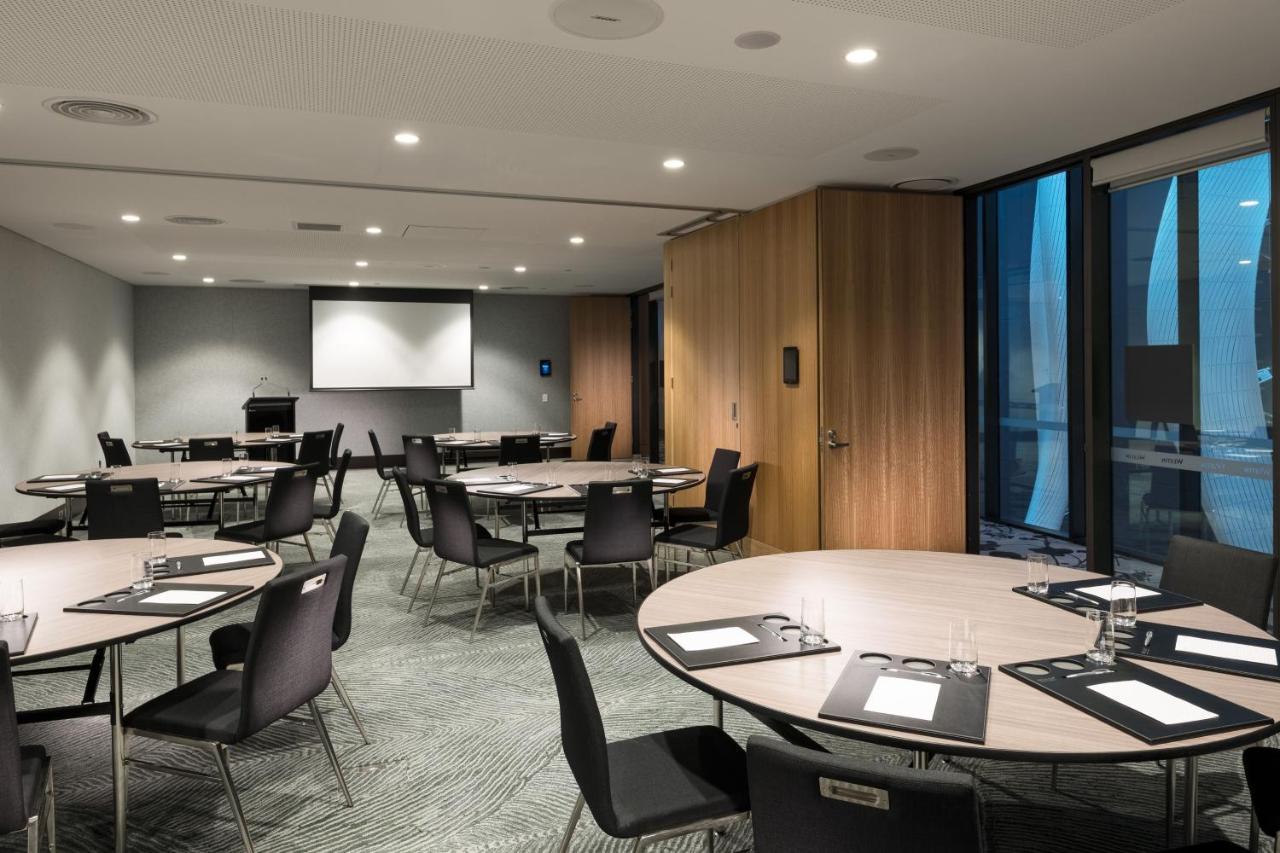 The Westin Brisbane Hotel Exterior photo The Boardroom